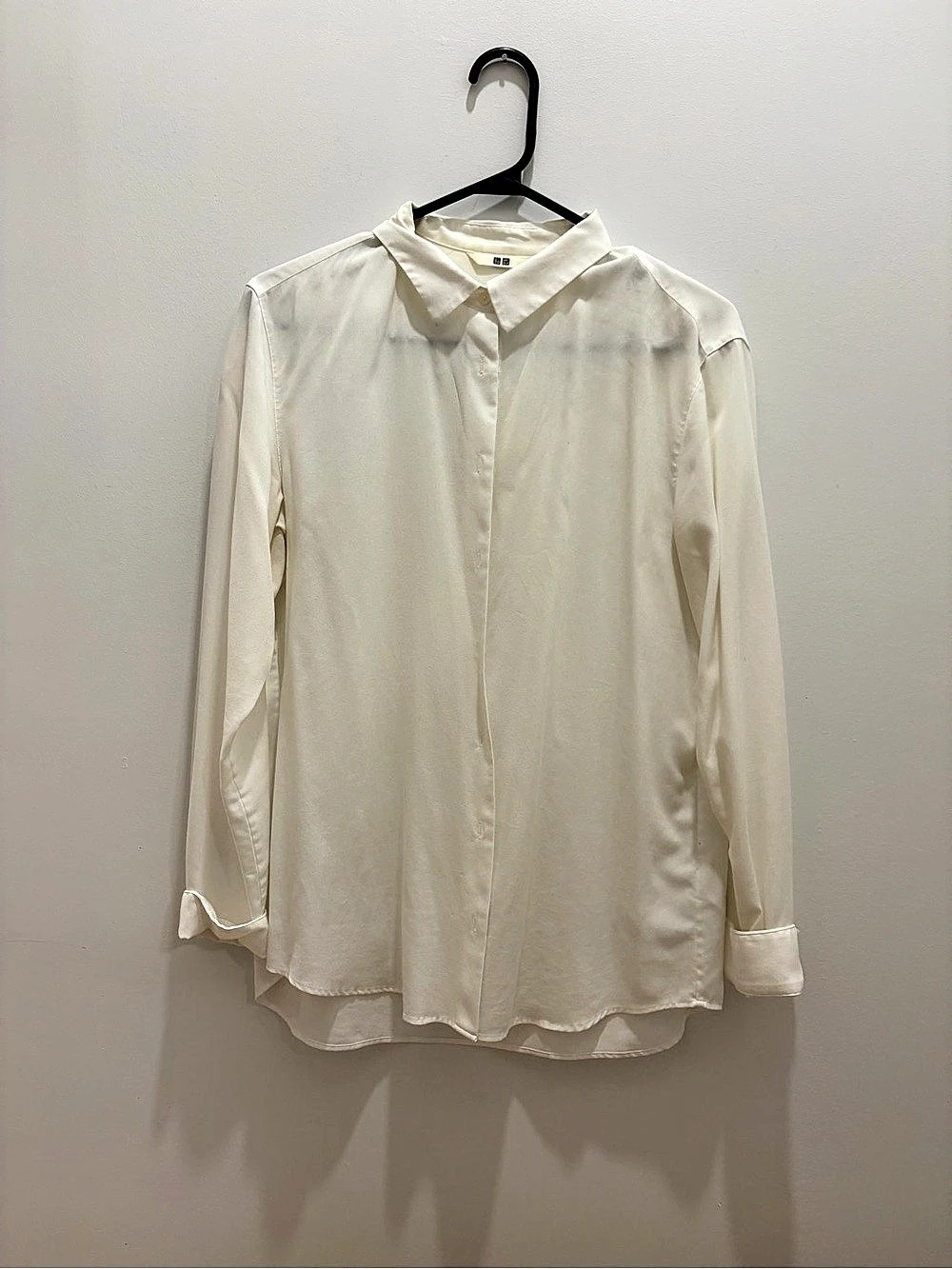 UNIQLO Rayon Long Sleeve Blouse White Size Medium